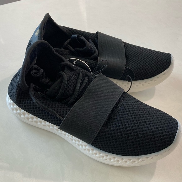Sommer Ray Shoes - Black - Picture 1 of 10